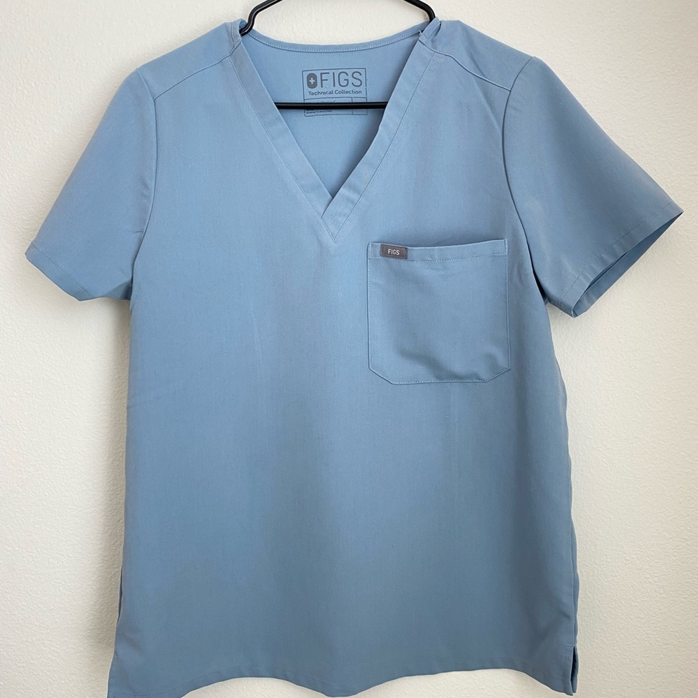Figs Catarina Top in Dusty Blue